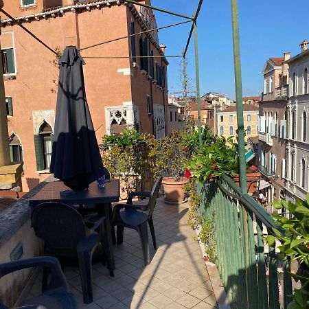 Residenza De L'Osmarin Suites Benátky Exteriér fotografie