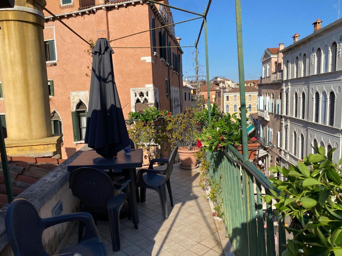 Residenza De L'Osmarin Suites Benátky Exteriér fotografie